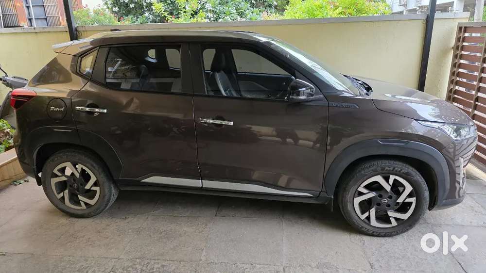 Showroom Maintained Nissan Magnite Xv Turbo Cvt 2022 Petrol Automatic