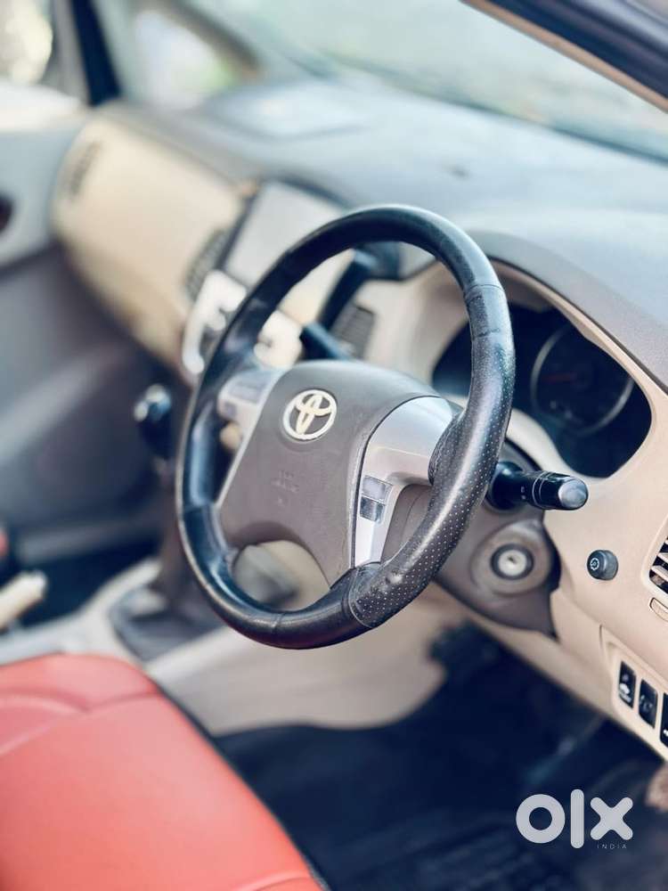 Toyota Innova Diesel 2013