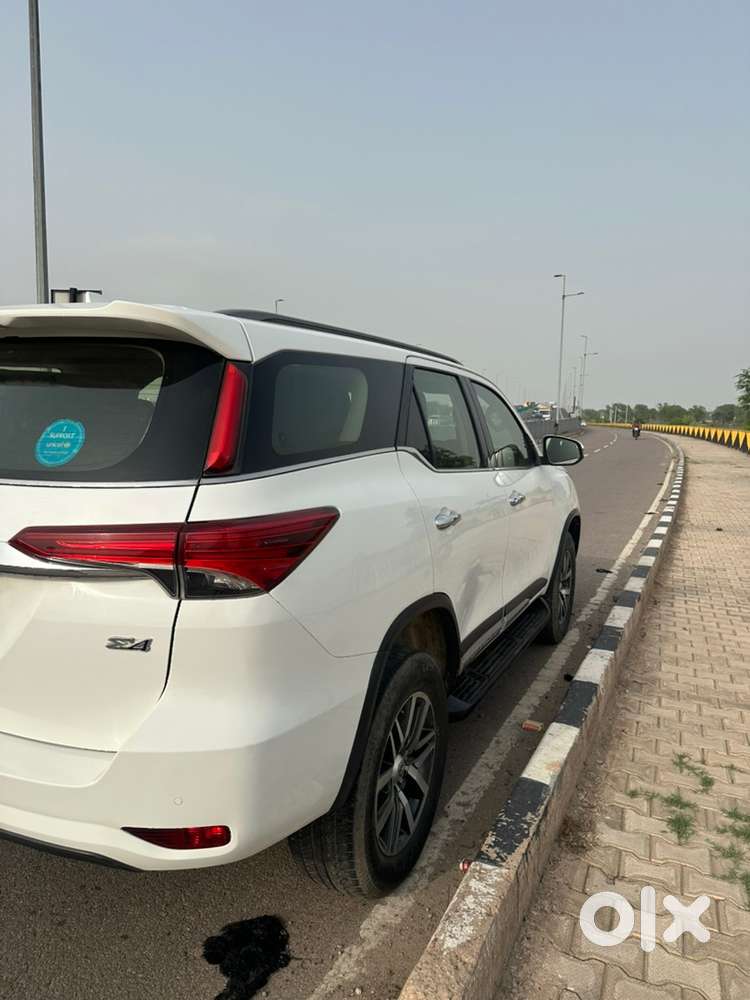 Toyota Fortuner Diesel 2019