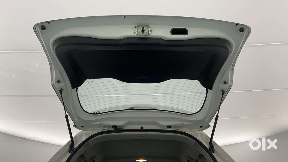 Maruti Suzuki Vitara Brezza 1.5 Vxi, 2022, Petrol