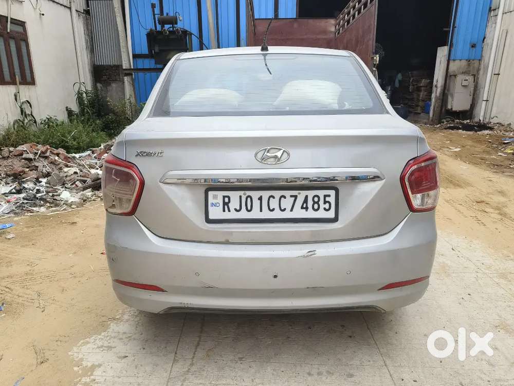 Hyundai Xcent 2016