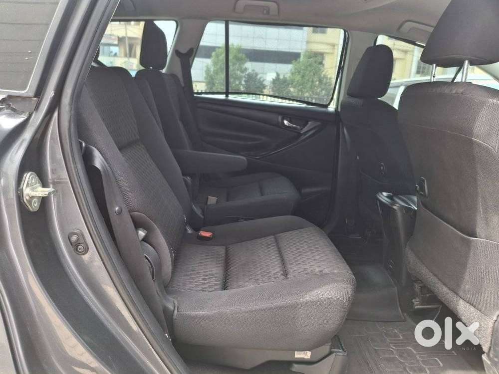 Toyota Innova Crysta 2.4 Gx Mt, 2018, Diesel