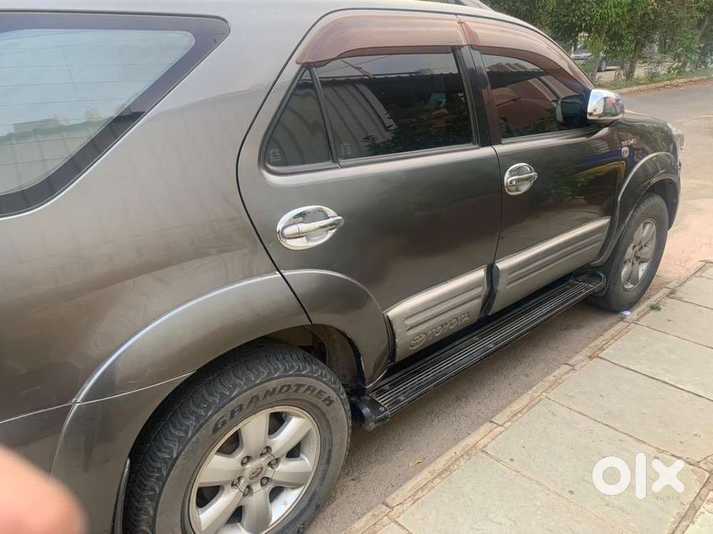 Toyota Car Diesel 2011