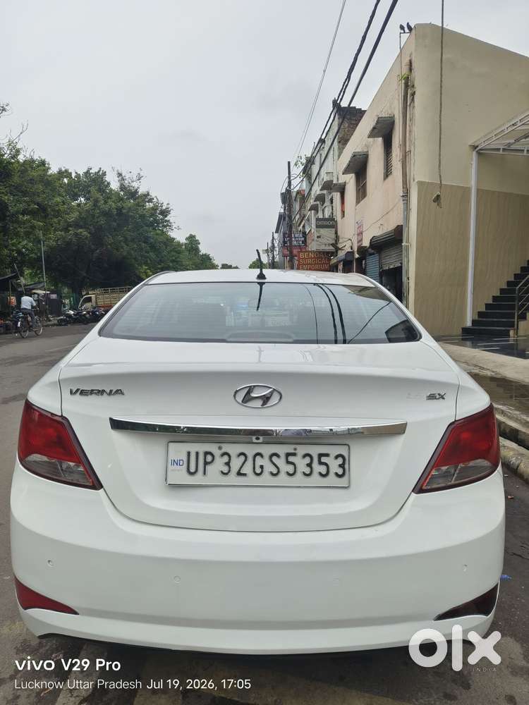Hyundai Verna 1.6 Crdi At Sx Option, 2015, Diesel