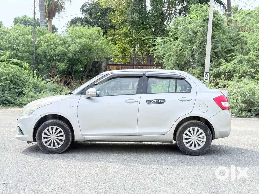 2nd Owner Maruti Swift Dzire 2013 Diesel