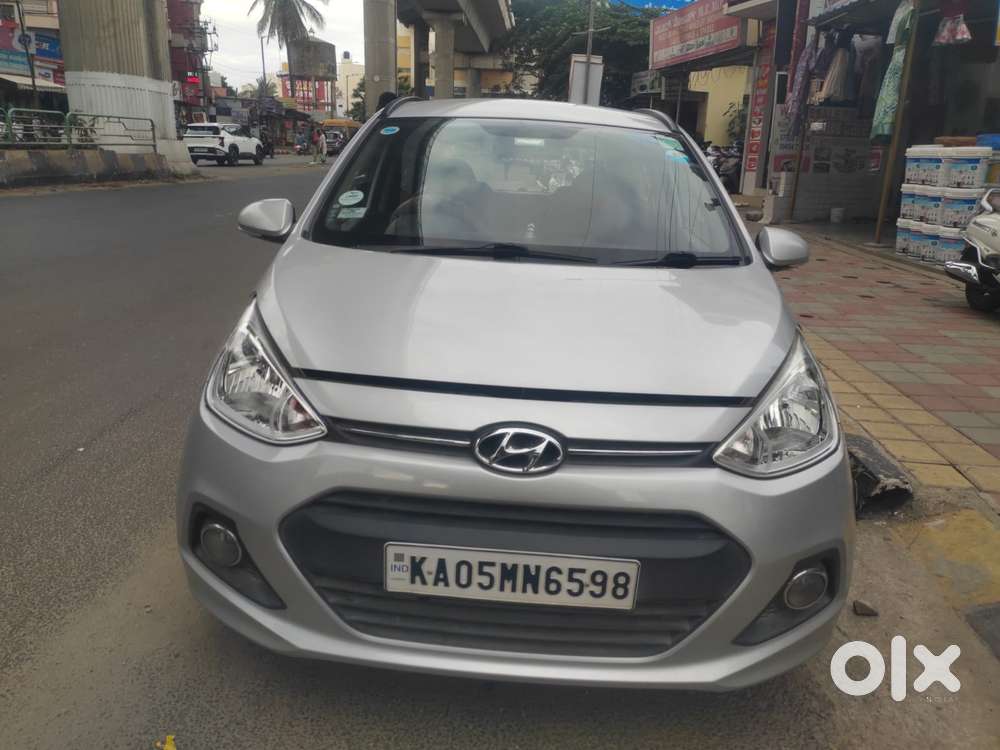 Hyundai Grand I10 Sportz, 2013, Petrol