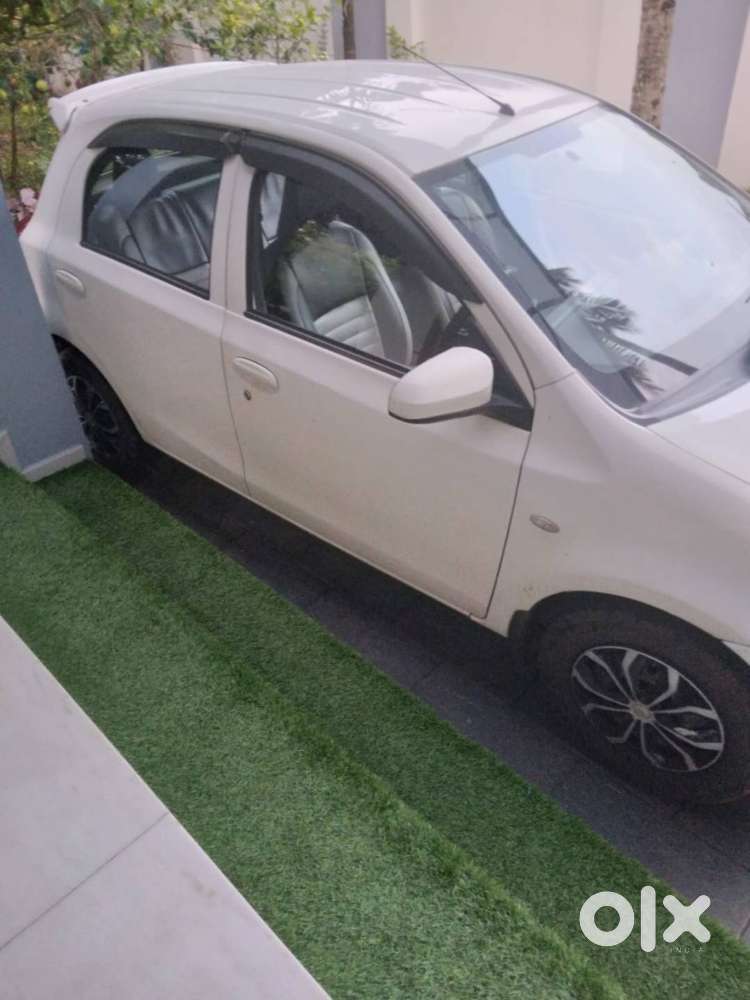Toyota Etios Liva 2013