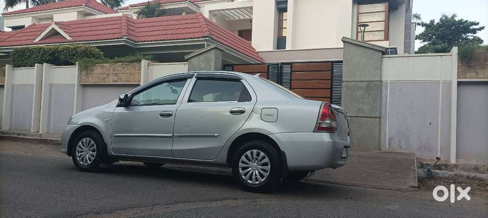 Toyota Platinum Etios 2016 Diesel 2nd Owner