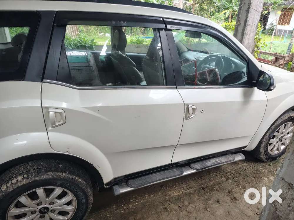 Mahindra Xuv500 2.2 W10 2016