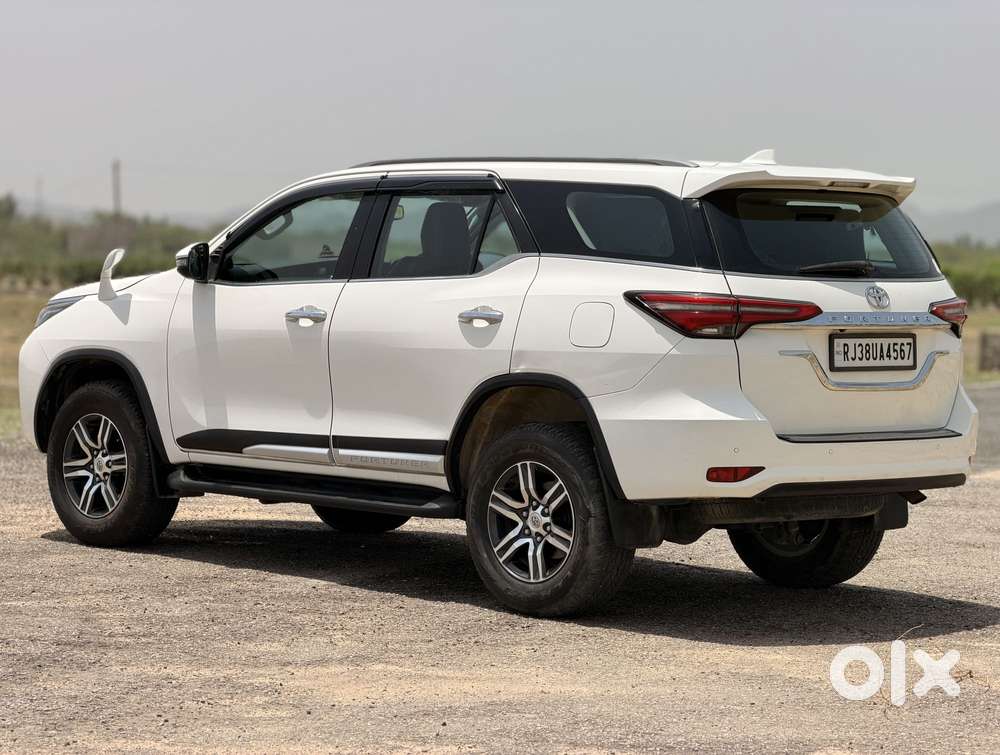 Toyota Fortuner [2021-ongoing] 2.8 2wd Diesel Mt, 2021, Diesel
