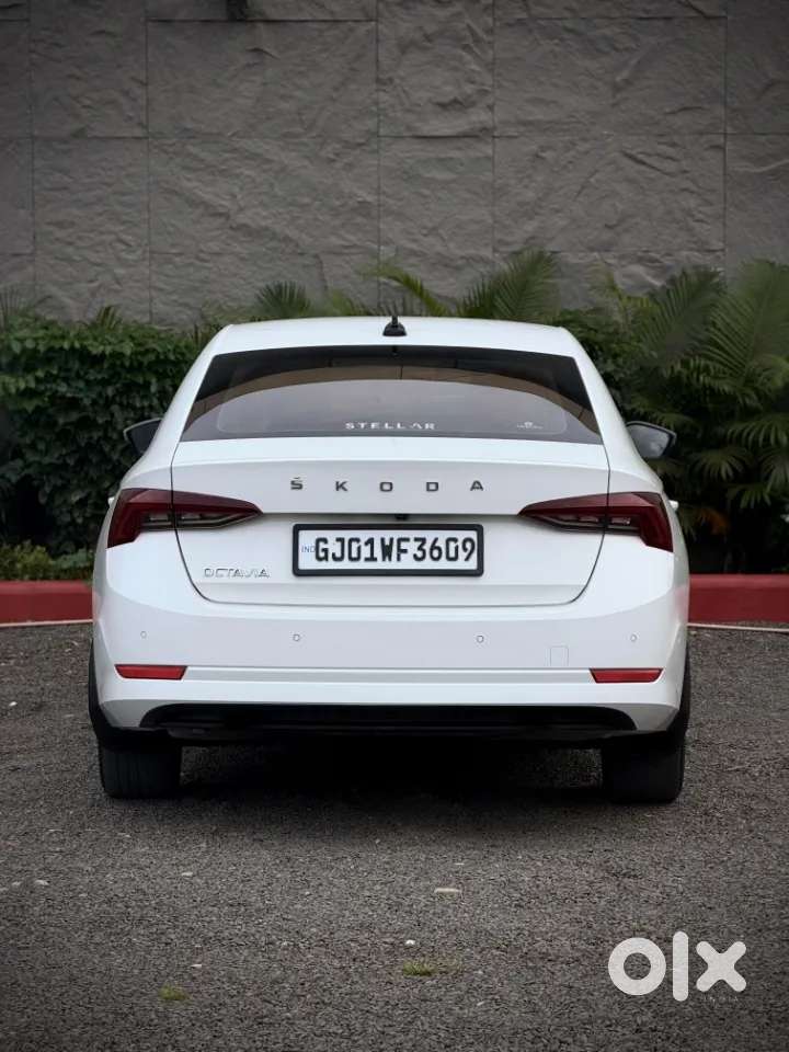 Skoda Octavia 1.8 Tsi At L K, 2021, Petrol