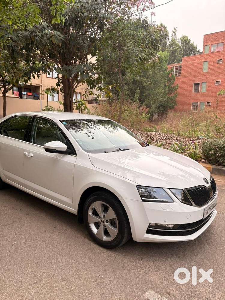 Skoda Octavia 2019 Petrol 38600 Km Driven