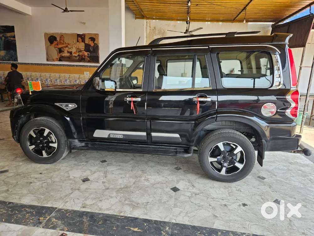 Mahindra Scorpio Classic 2025 Shoroom Condition
