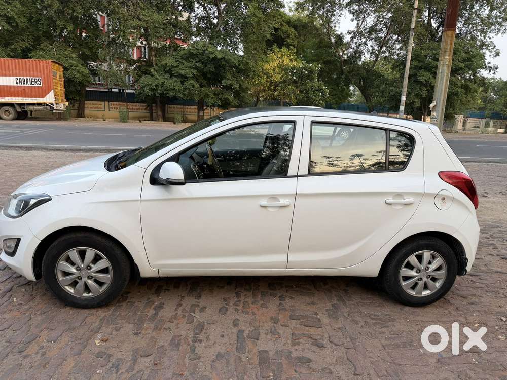 Hyundai I20 Sportz 1.2 Bs-iv, 2012, Petrol