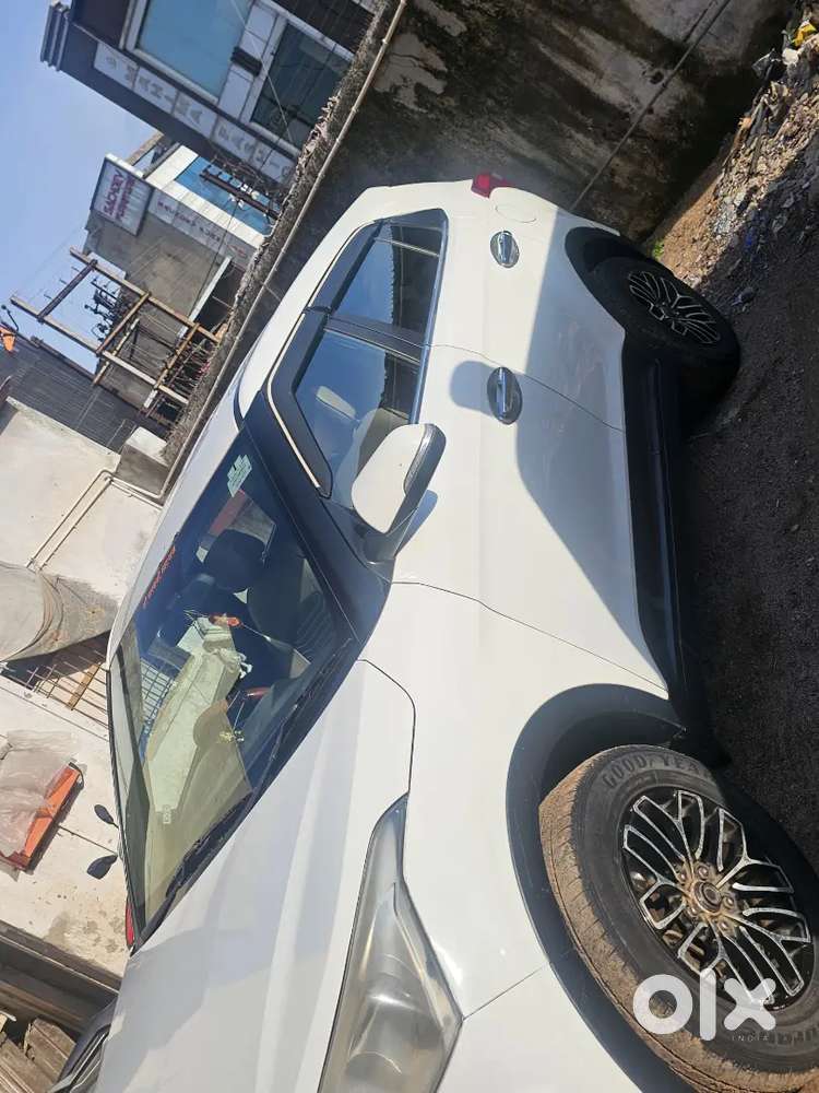 Hyundai Creta Facelift 2017 Singal Hand Use
