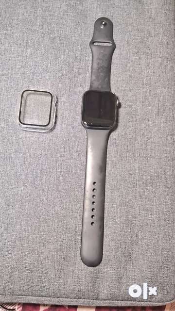 I want sell my Apple Apple Watch SE urgently Accessories 1790283466