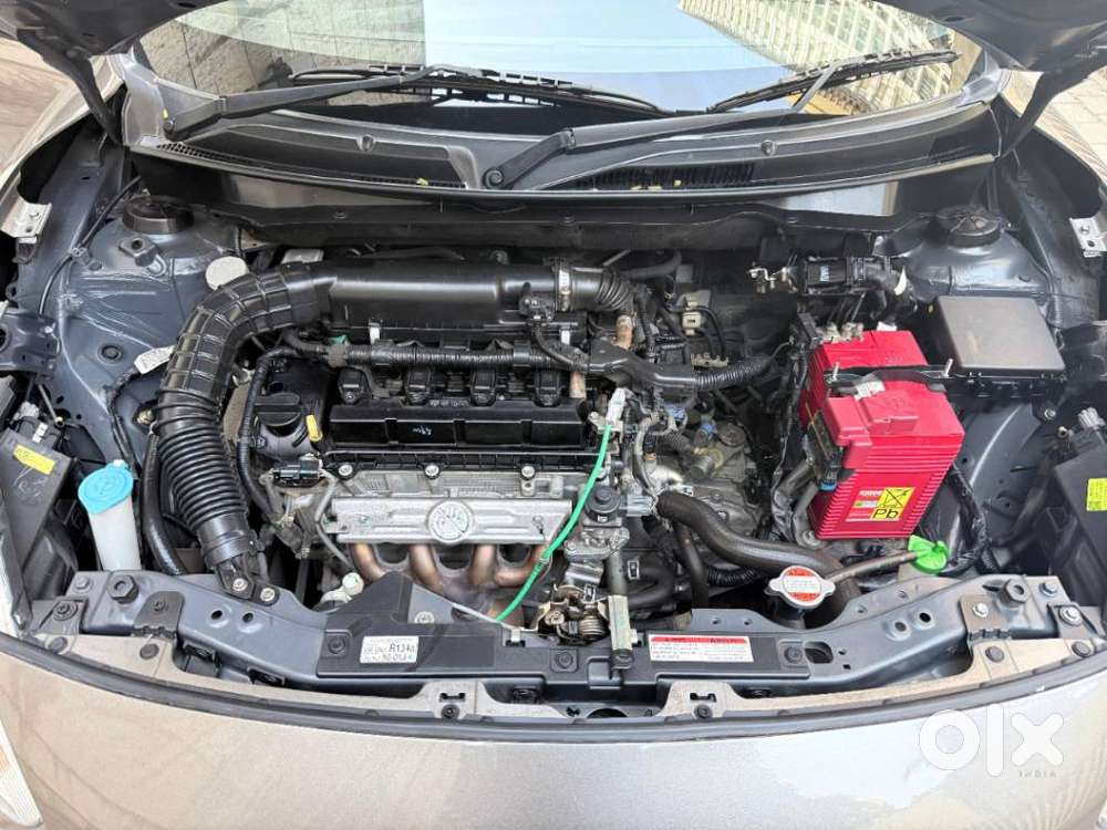 Maruti Suzuki Swift Vxi + Manual, 2022, Petrol