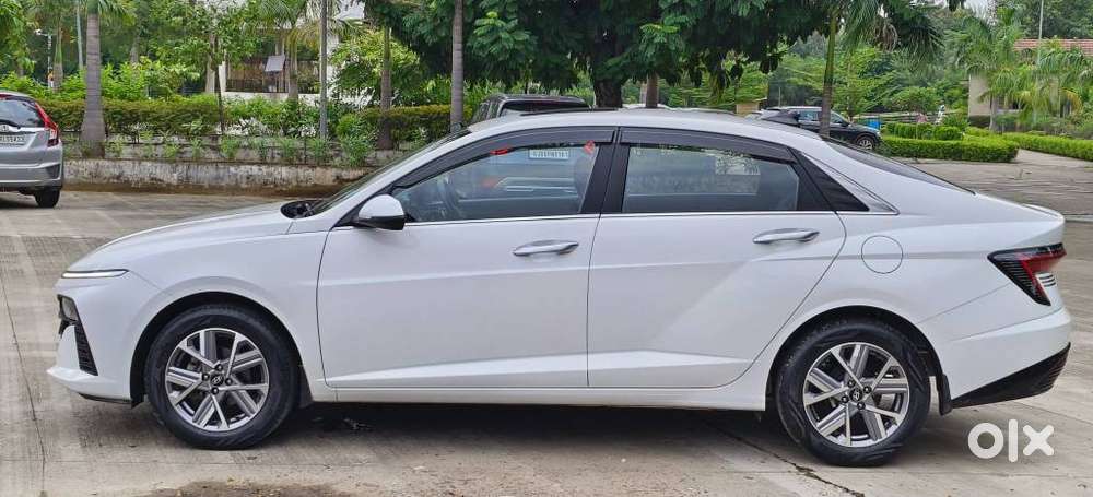 Hyundai Verna 1.5 Sx Ivt, 2023, Petrol