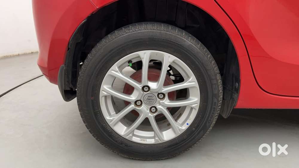 Maruti Suzuki Swift 1.3 Zxi, 2022, Petrol