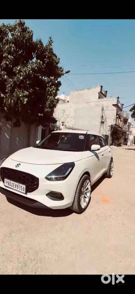 Maruti Suzuki Swift 2024 Petrol Well Maintained