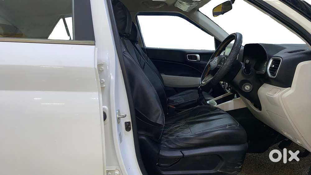 Hyundai Venue Sx(o) 1.0 Turbo Dct Knight Edition, 2023, Petrol