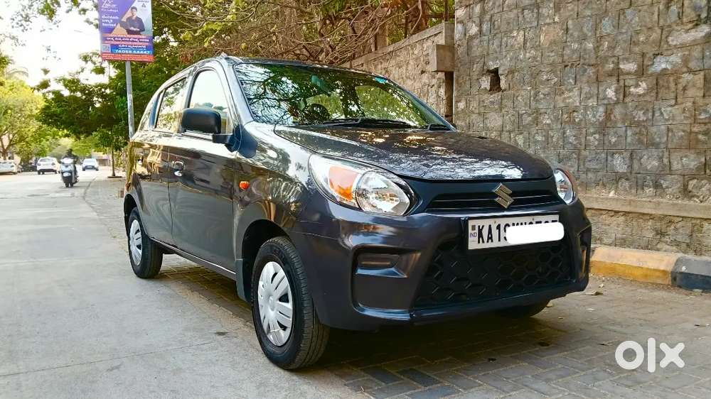 Maruti Suzuki Alto ,1st Owner. 15 K Running. Reverse Camera .