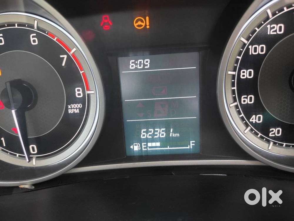 Maruti Suzuki Dzire 1.2 Vxi, 2022, Petrol