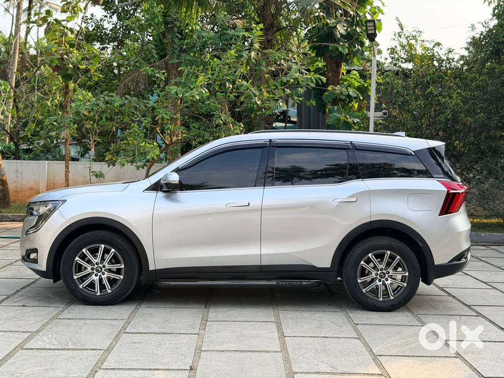 Mahindra Xuv700 2.2 Ax 7 Diesel At Luxury Pack Str, 2023, Diesel