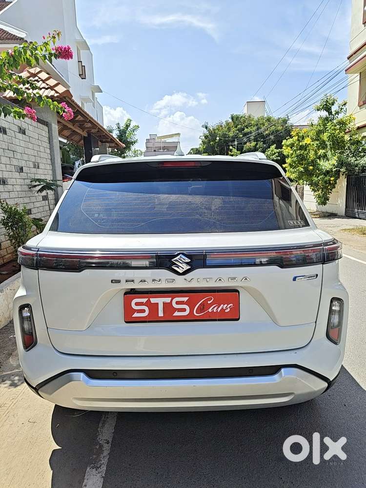 Maruti Suzuki Grand Vitara 1.5 Sigma Smart Hybrid, 2023, Petrol