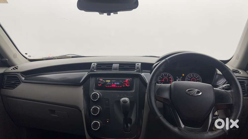 Mahindra Kuv 100 2016-2017 Mfalcon G80 K4, 2017, Petrol