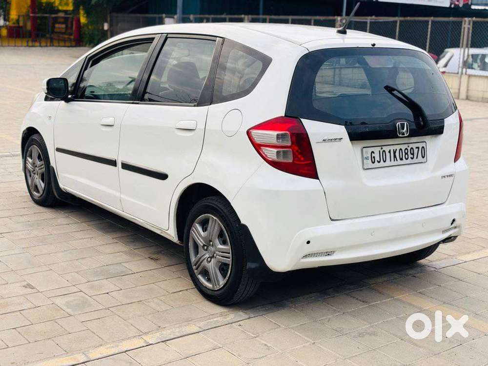 Honda Jazz E Mt I-vtec, 2012, Cng & Hybrids
