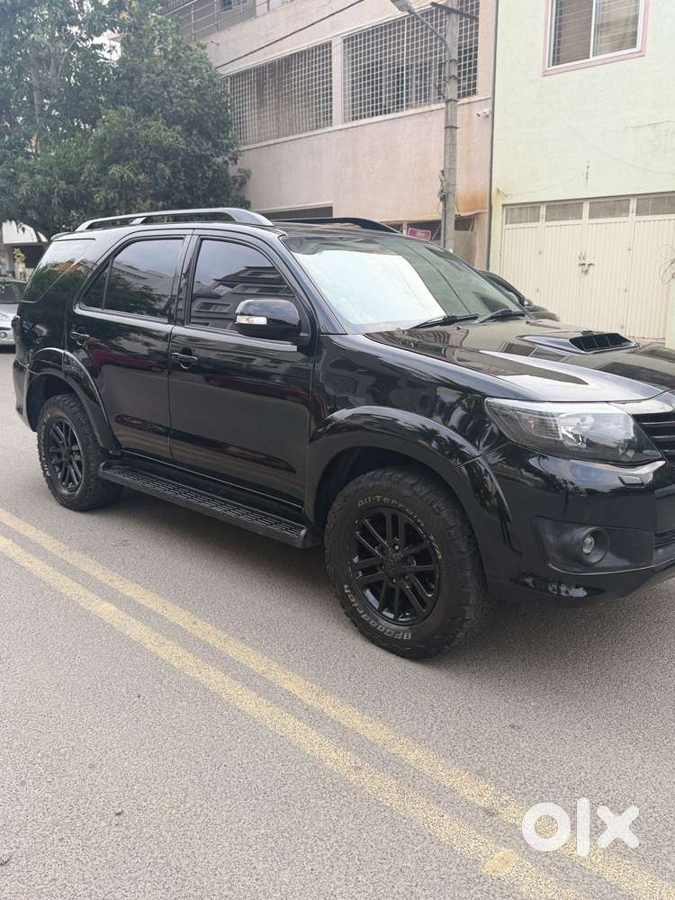 Toyota Fortuner 3.0 4x4 Manual, 2013, Diesel