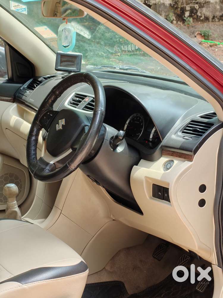 Maruti Suzuki Swift Dzire Zxi Plus , 2015, Petrol