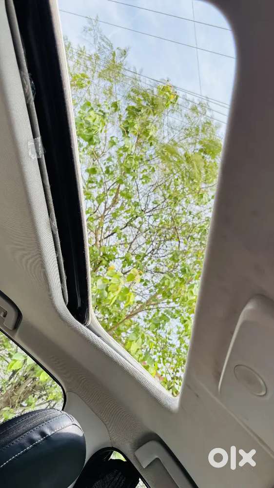 Tata Nexon Xms With Sunroof