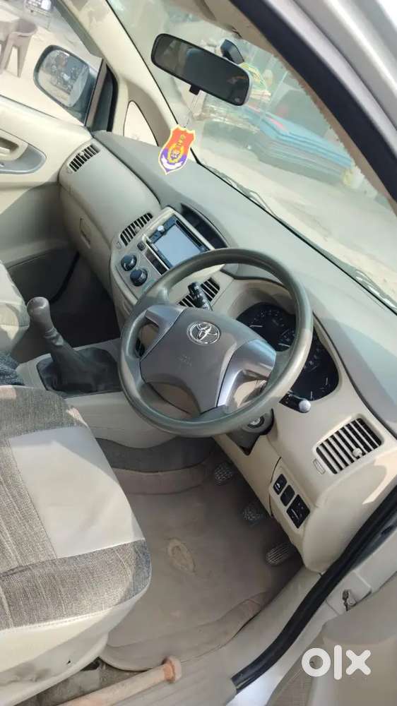 Toyota Innova 2014 Diesel Well Maintained