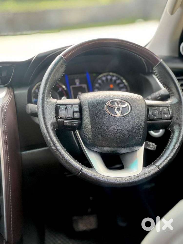 Toyota Fortuner 4x2 At 2.8 Diesel, 2019, Diesel