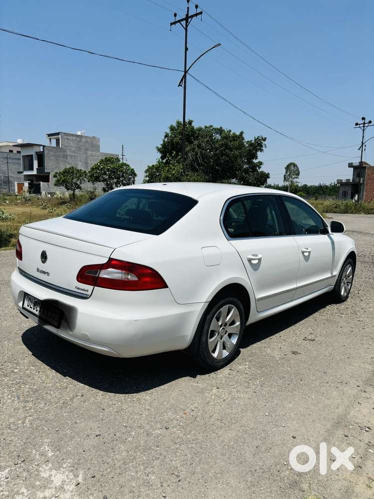 Skoda Superb [2012-2014] 1.8 Tsi Elegance Mt, 2011, Petrol