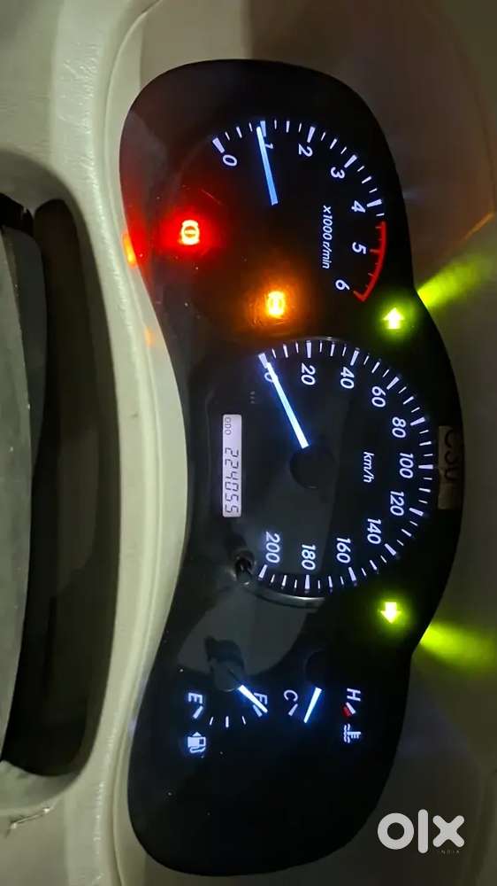 Toyota Innova 2013 Diesel 224000 Km Driven
