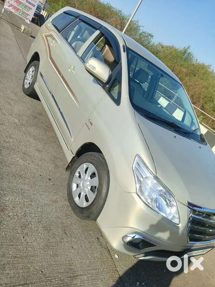 Toyota Innova 2011