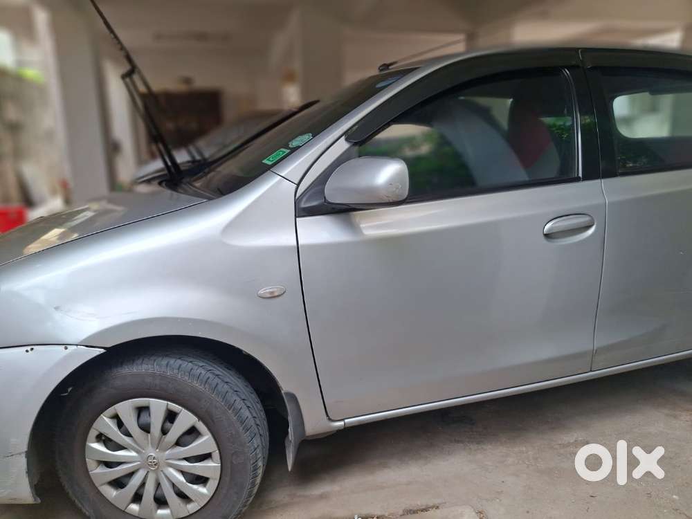 Toyota Etios Liva 2012