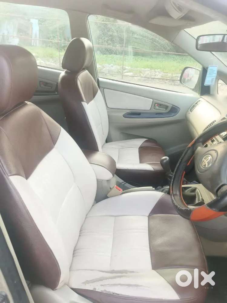 Toyota Innova T Board