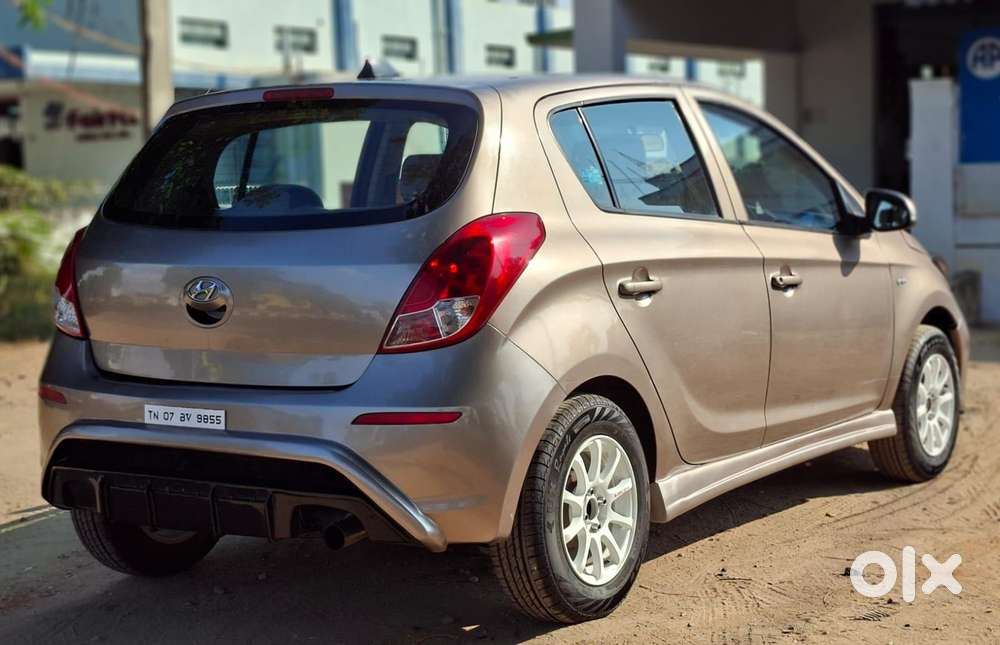 Hyundai I20 Sportz 1.2 Bs-iv, 2013, Petrol