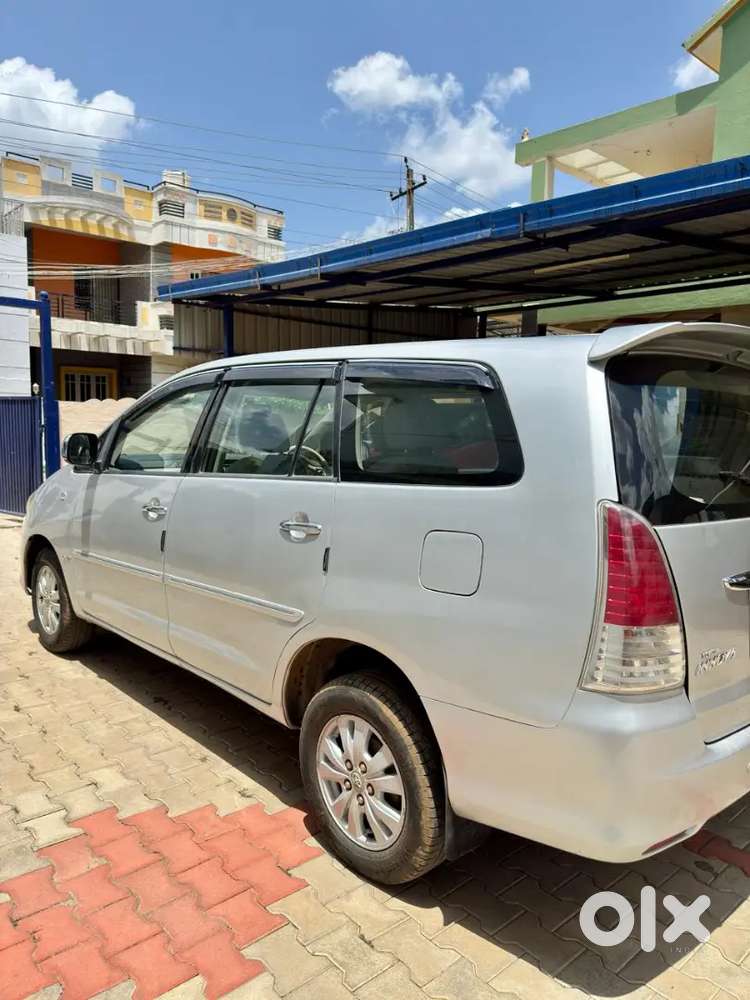 Toyota Innova 1st Owner