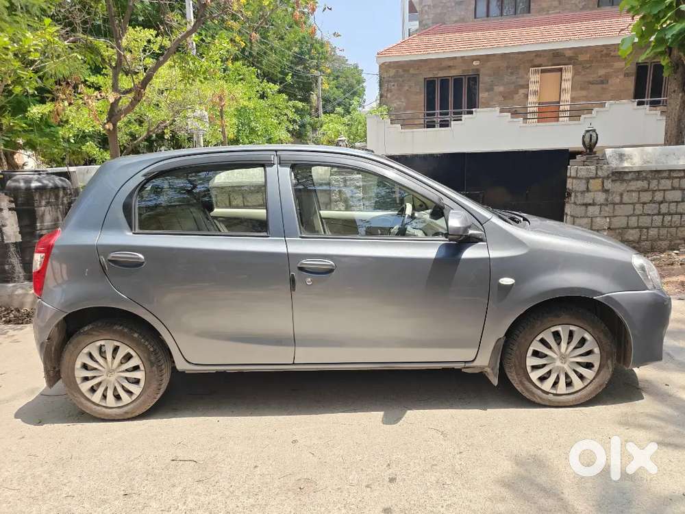 Toyota Etios Liva 2016 Diesel Well Maintained A+