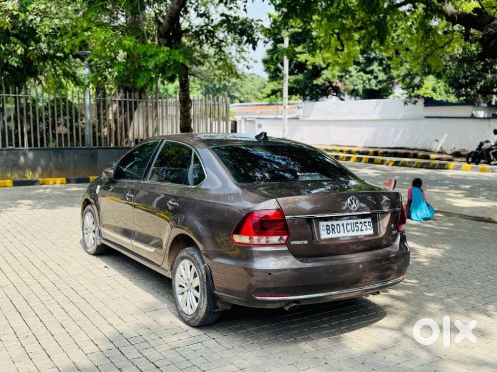 Volkswagen Vento 1.2 Tsi Highline Plus At, 2016, Petrol