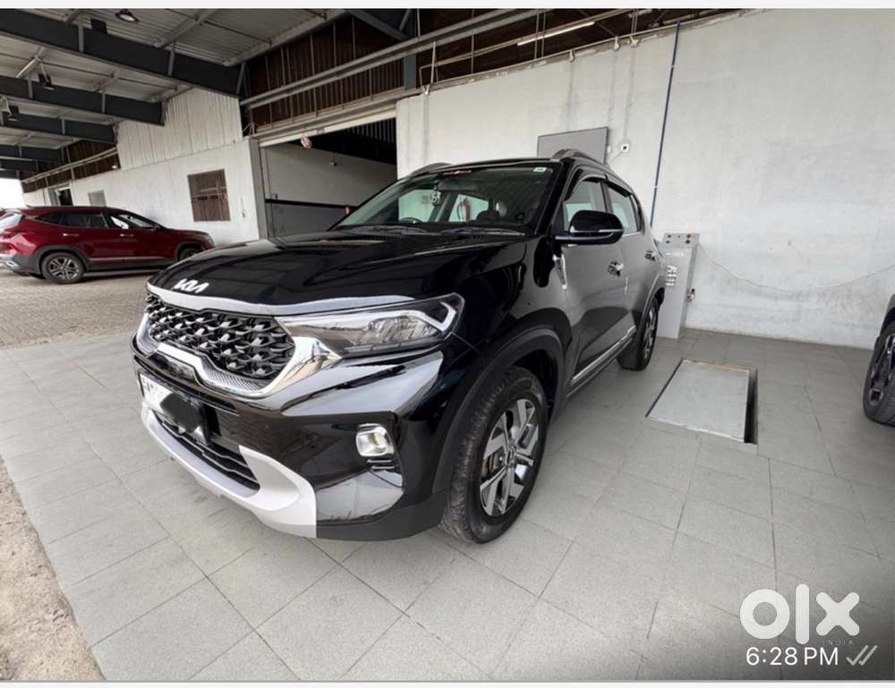 Kia Sonet Petrol 2023