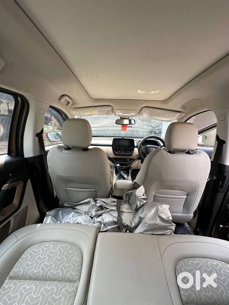 Tata Safari Jet Edition (top Variant) – Diesel Manual