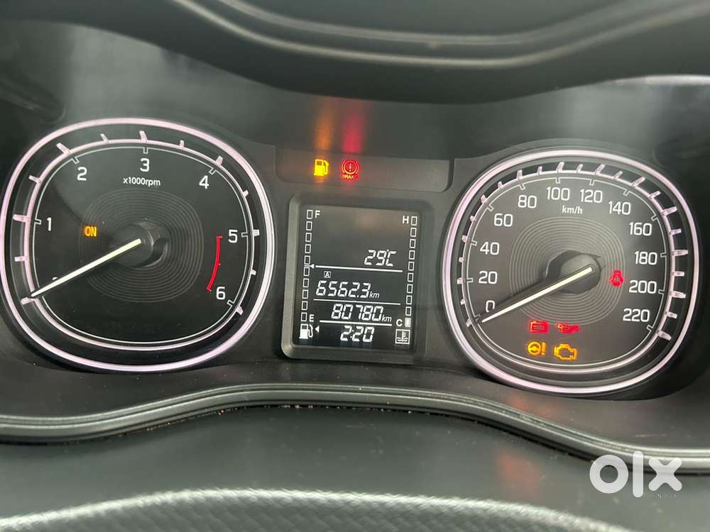 Maruti Suzuki Brezza 2017