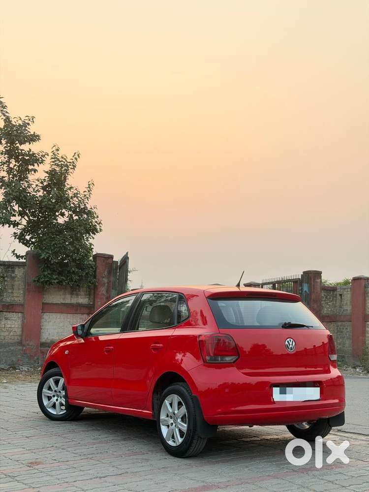 Volkswagen Polo Petrol Highline 1.2l, 2011, Petrol