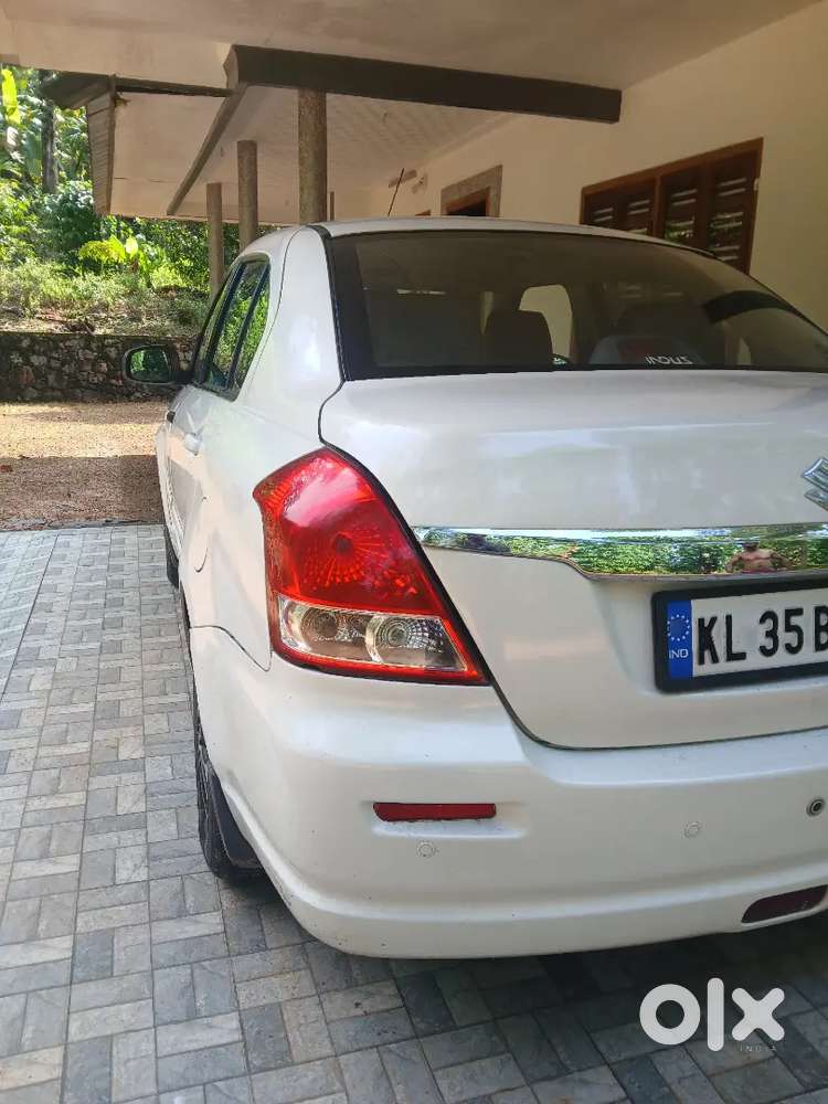 Maruti Suzuki Dzire 2010